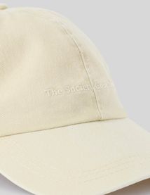 Casquette avec broderie