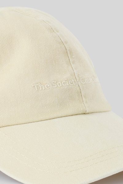 Casquette avec broderie
