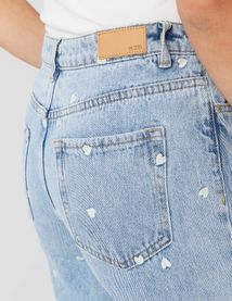 Jean straight brodé coeurs
