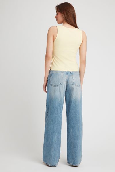 T-shirt encolure carré