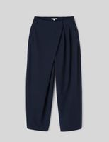Bleu fonc&eacute;