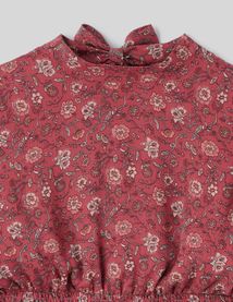 Robe courte imprimée col montant