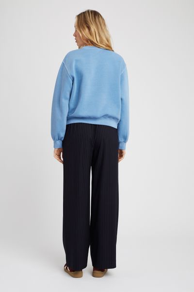 Sweat délavé brodé