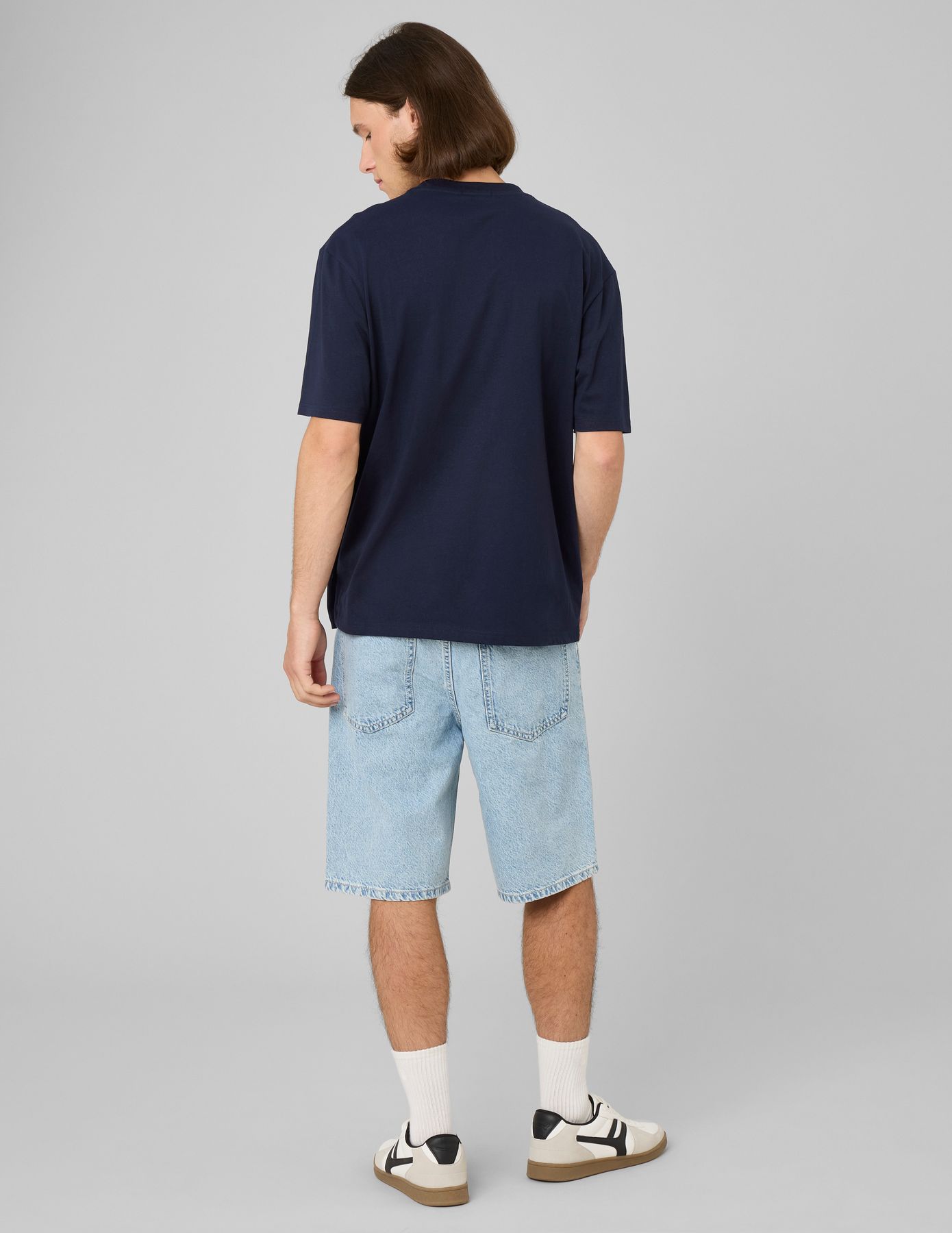 Tshirt brod&eacute; poitrine