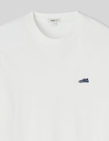 T-shirt broderie poitrine