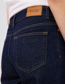 Jean straight taille standard