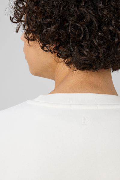 Sweat broderie poitrine