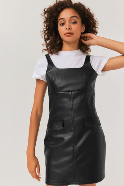 Robe chasuble en tissu enduit