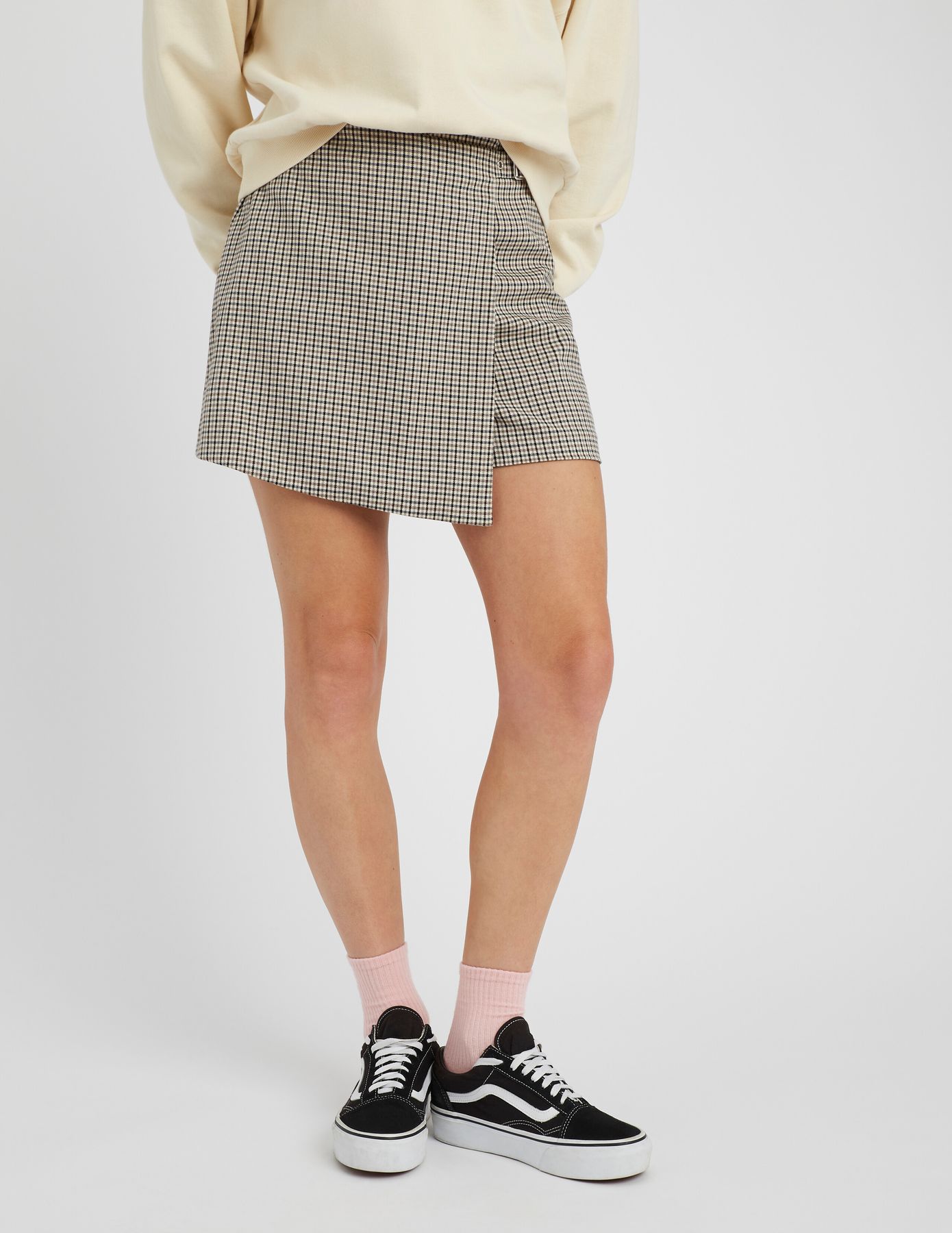 Jupe short carreaux en polyester recycl&eacute;