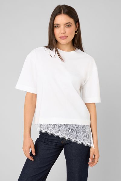 T-shirt avec empi&egrave;cement en dentelle