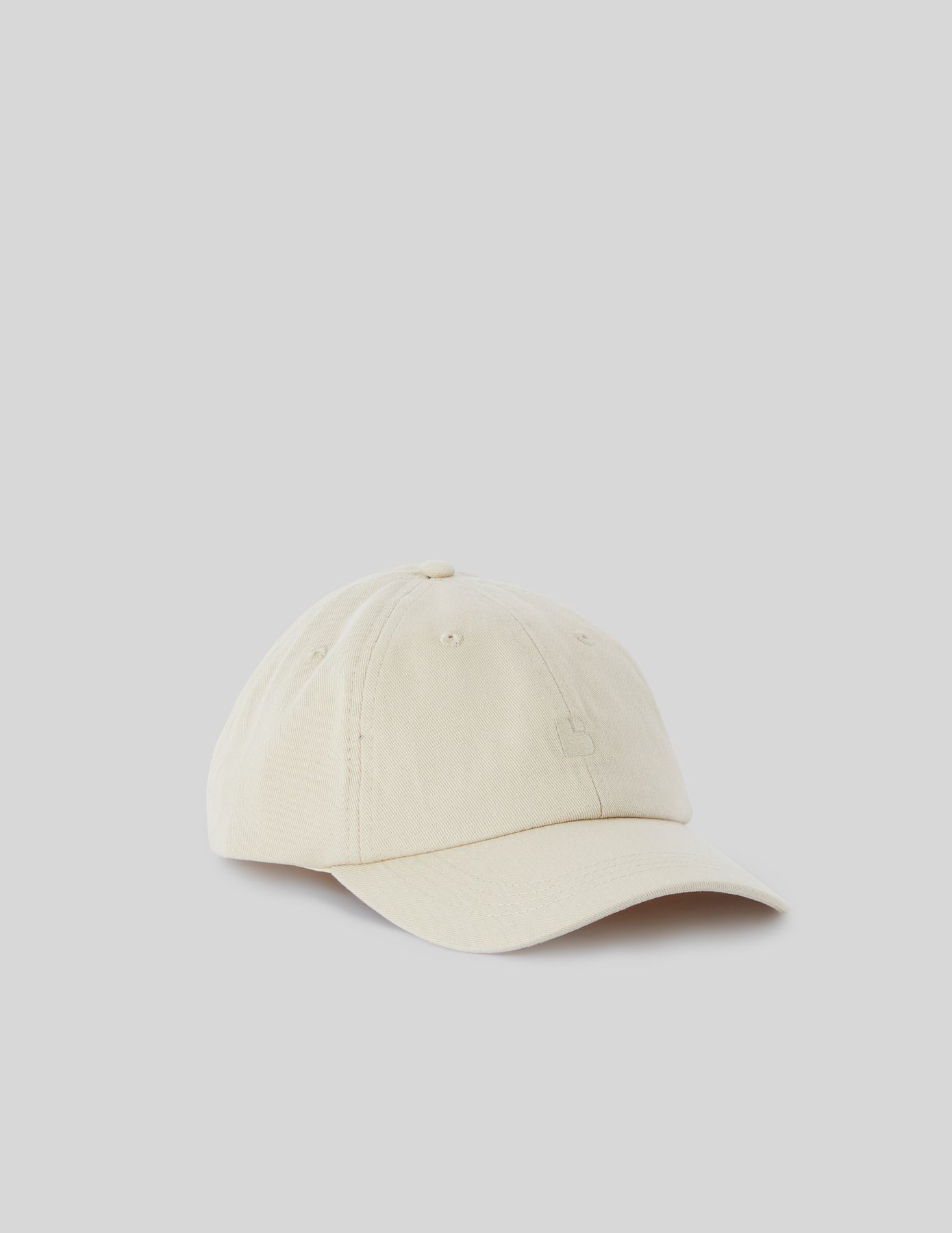 Casquette avec broderie
