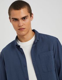 Chemise texturée unie droite