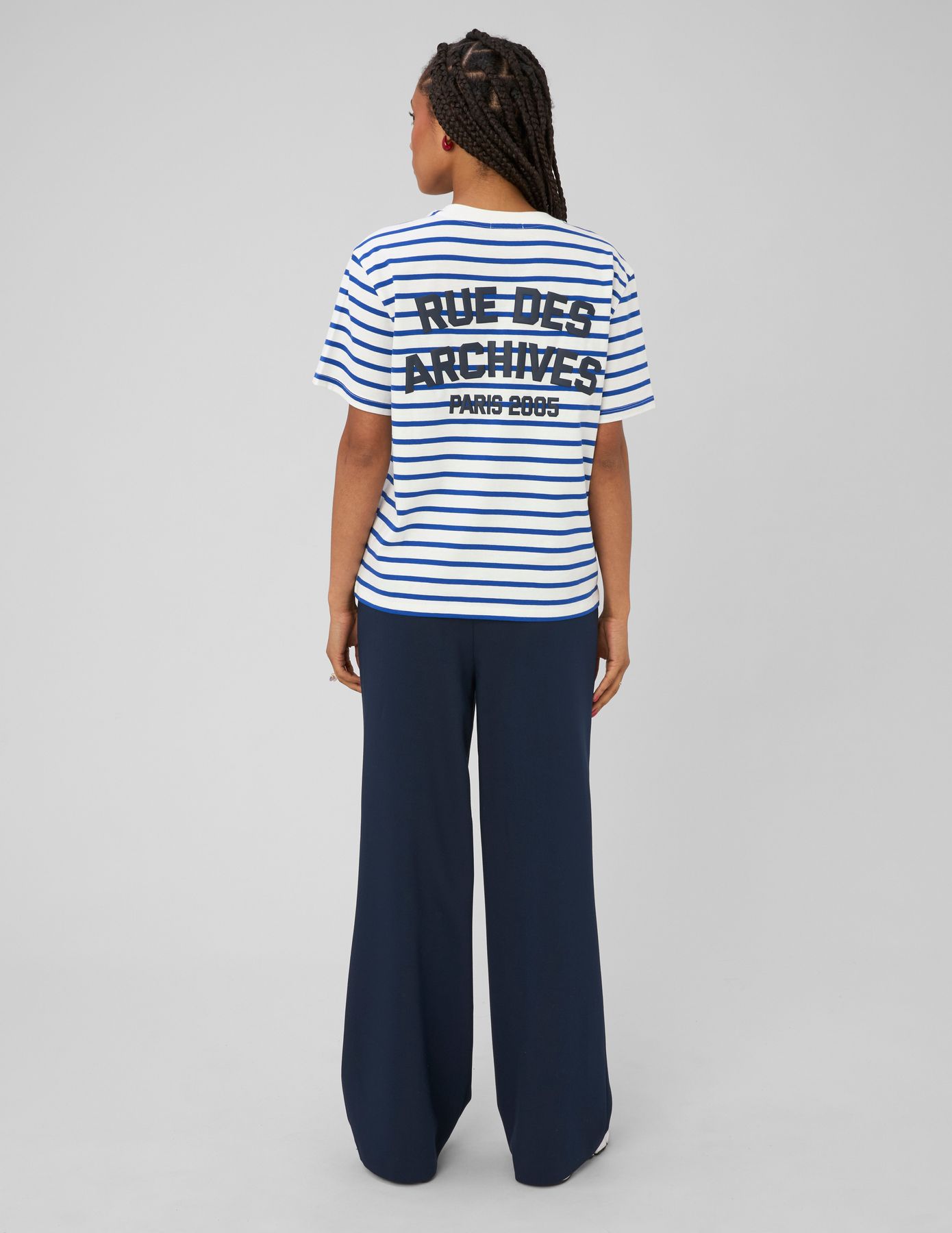 T-shirt ray&eacute; manches courtes