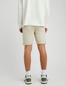 Bermuda chino