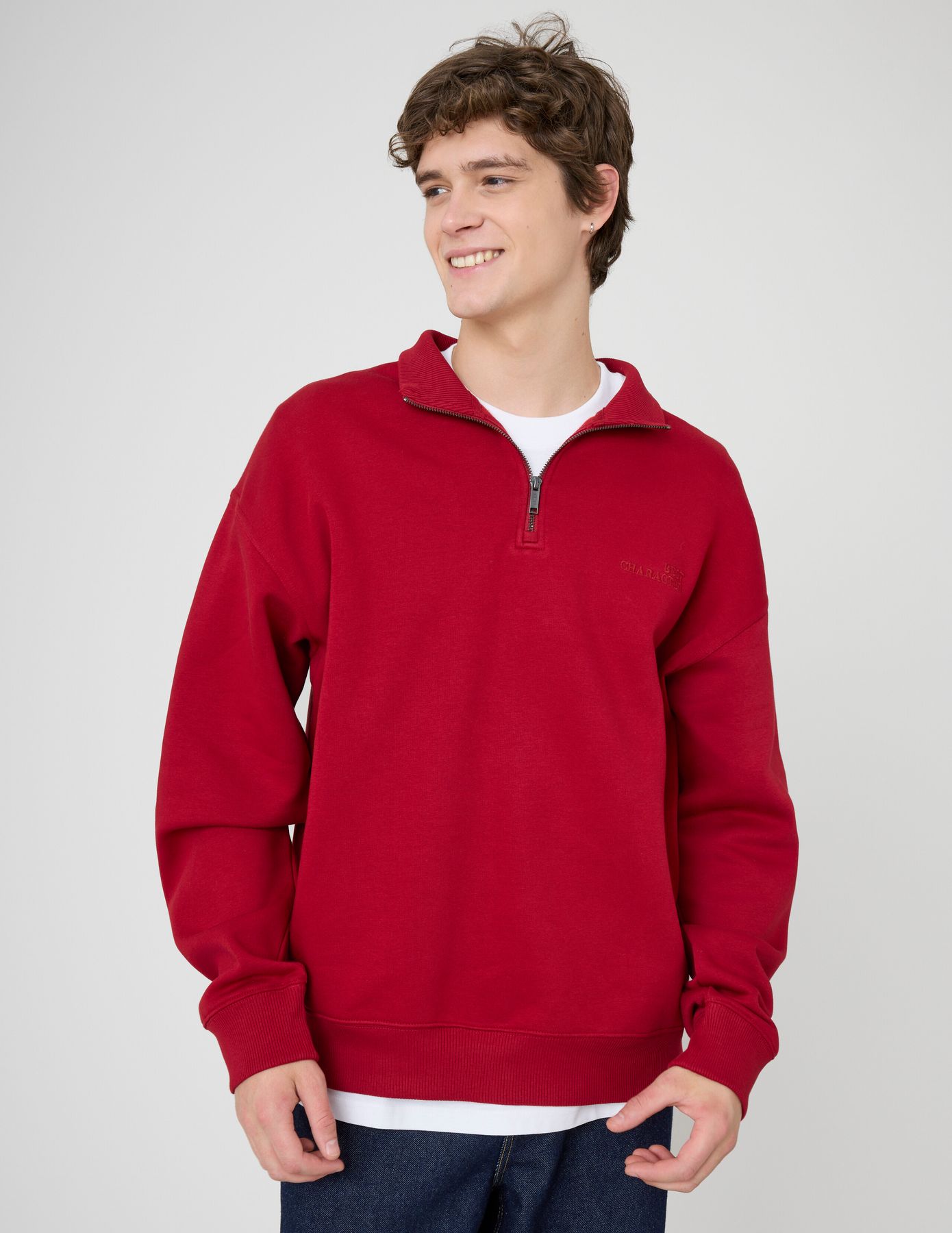 Sweat col montant avec broderie