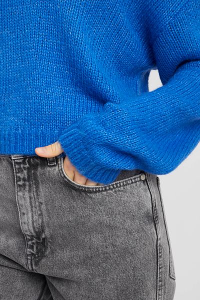 Pull col V