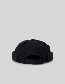 Bonnet style docker