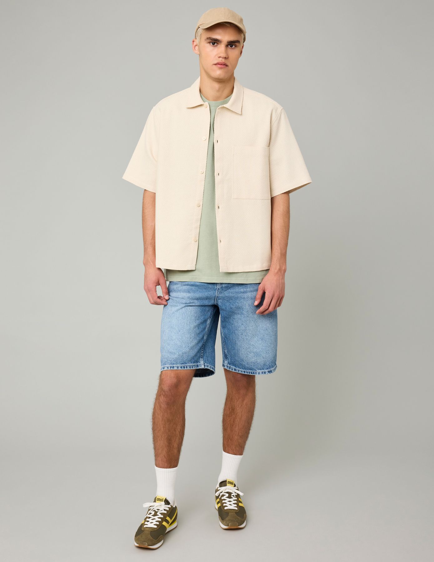 Chemise manches courtes texturée