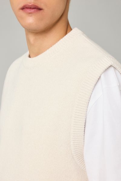 Pull sans manche