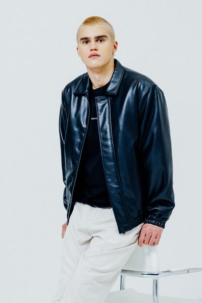 Blouson zipp&eacute; en tissu enduit