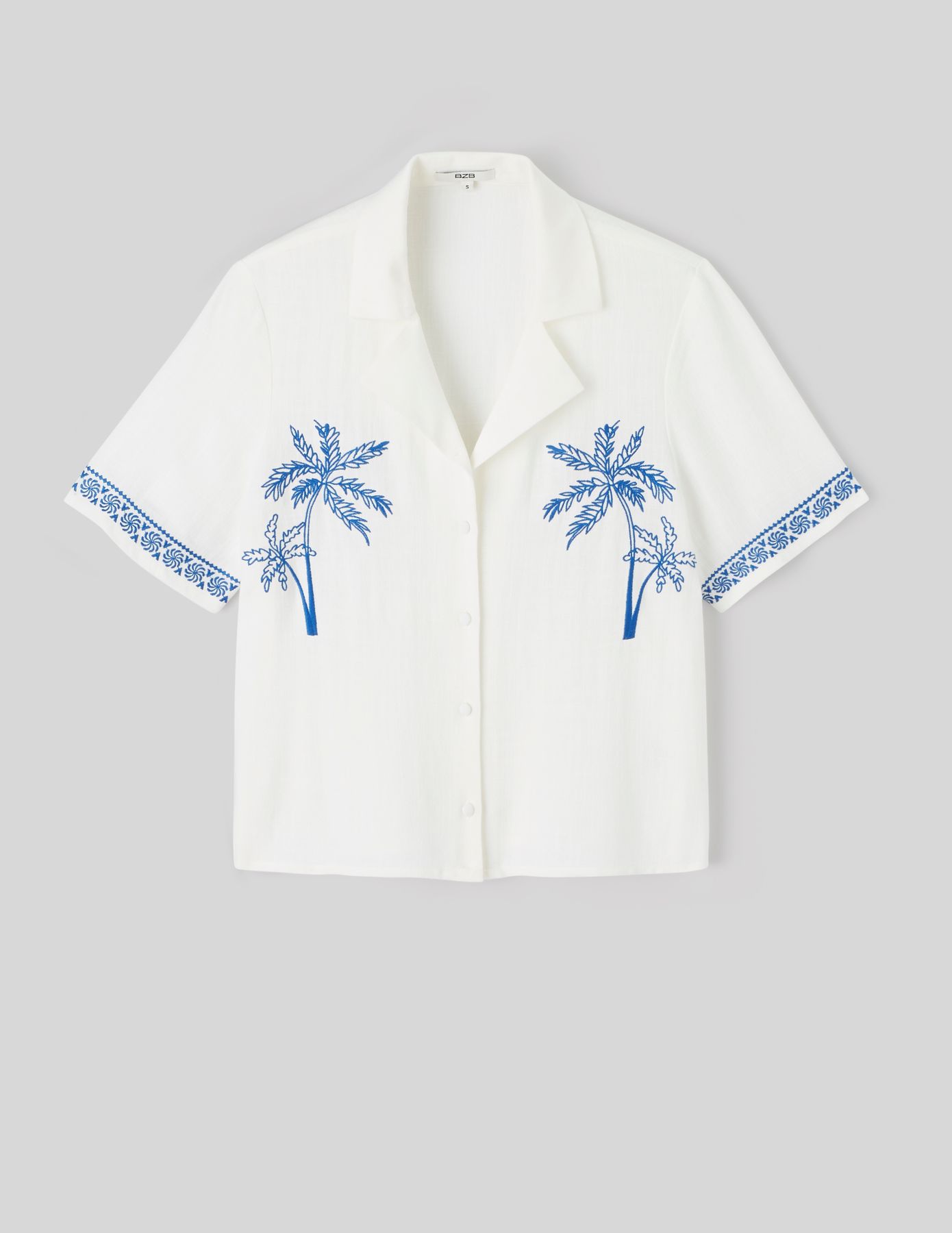 Chemise brodée