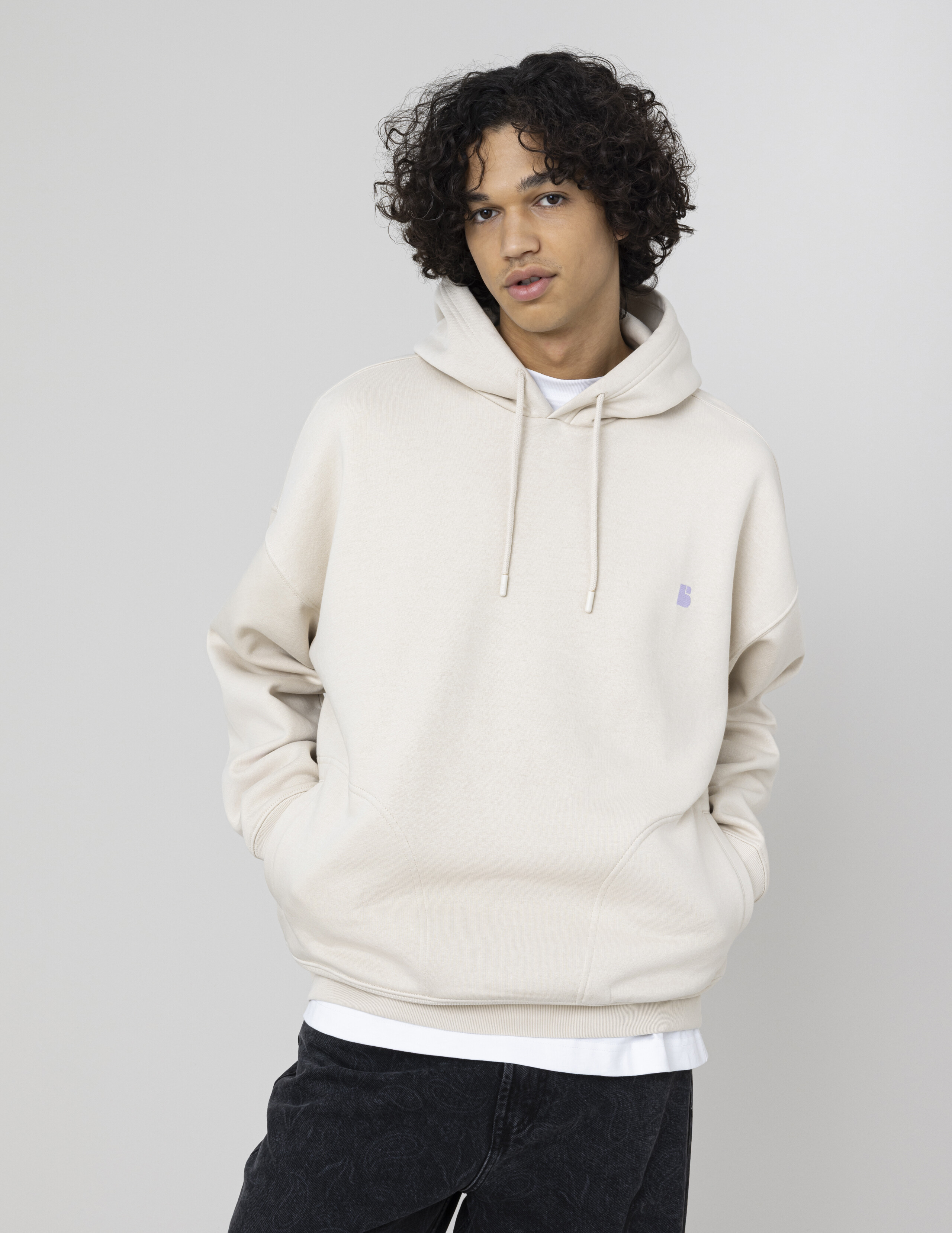 Sweat &agrave; capuche