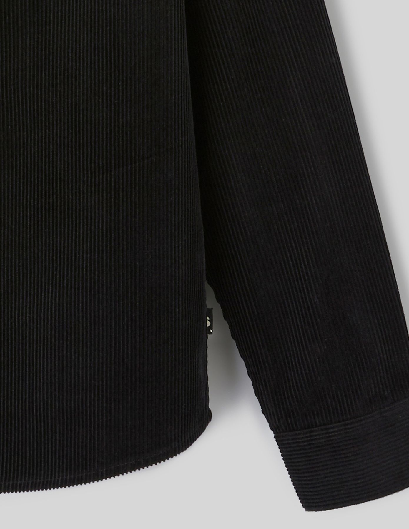 Chemise en velours c&ocirc;tel&eacute;