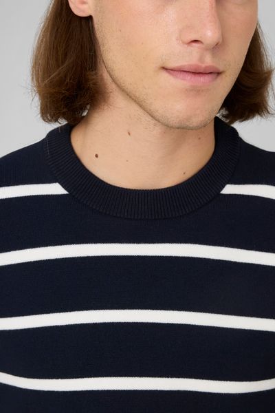 Pull marini&egrave;re