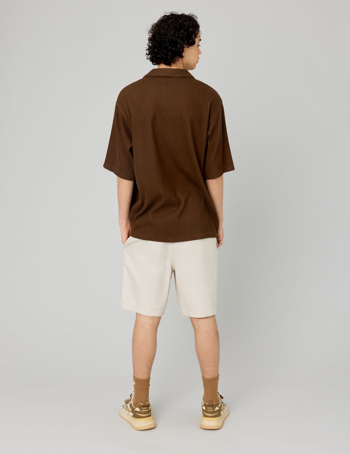 Chemise manches courtes plissée