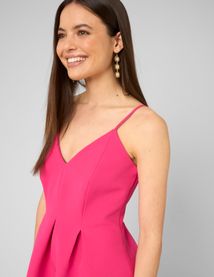 Robe courte &agrave; fines bretelles
