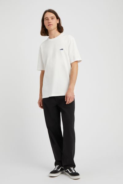 T-shirt broderie poitrine