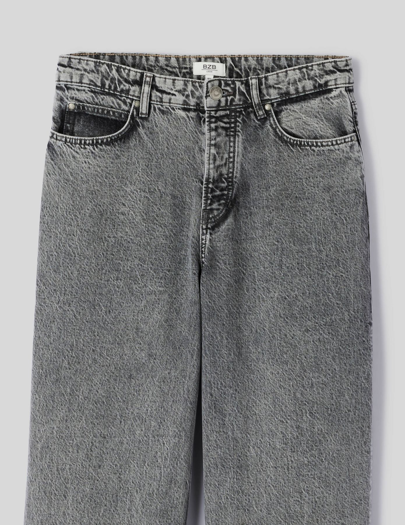 Jean loose