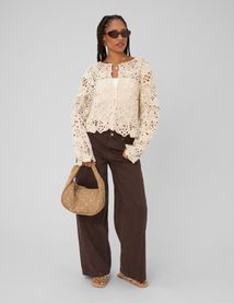 Veste crochet ajour&eacute;