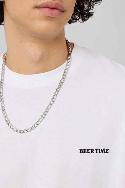 T-shirt broderie poitrine