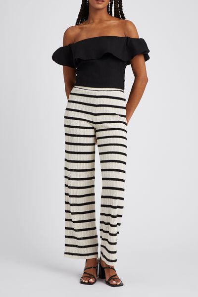 Top &eacute;paules d&eacute;nud&eacute;es en lin