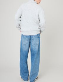Pull col roul&eacute;