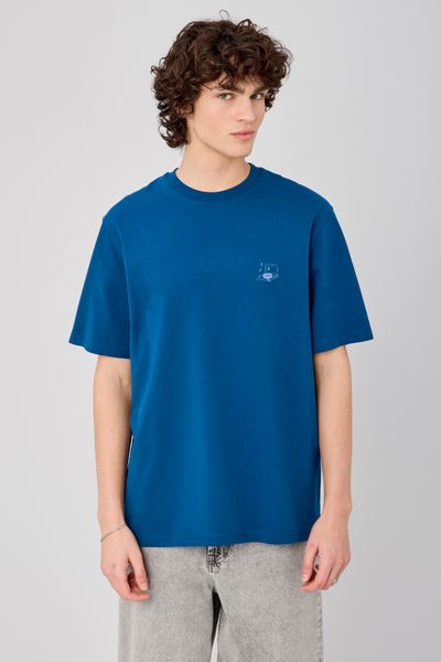 T-shirt imprim&eacute; poitrine