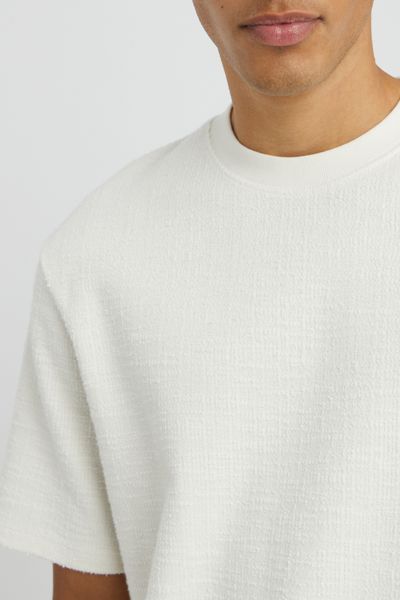 T-shirt textur&eacute;