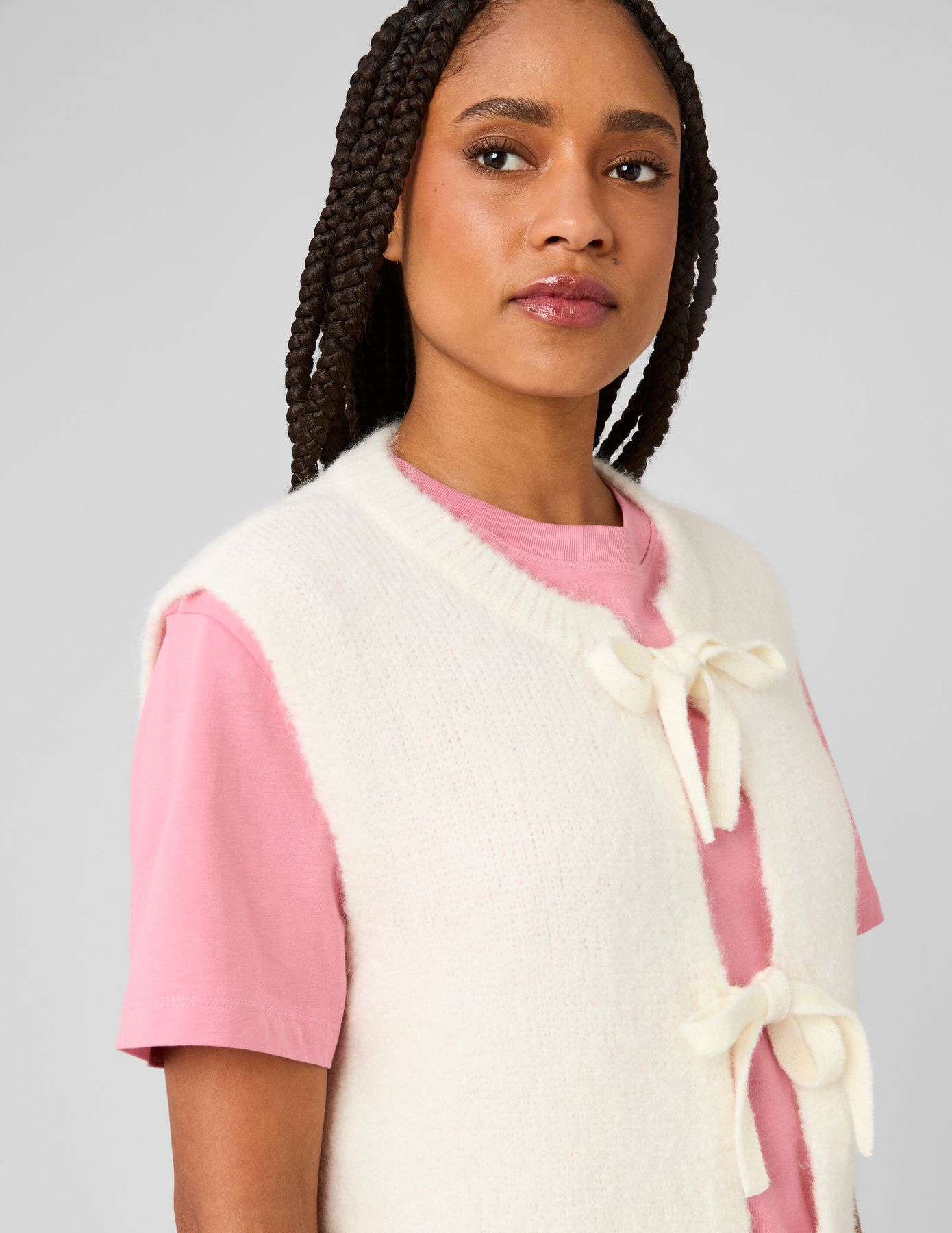 Gilet sans manches &agrave; n&oelig;uds