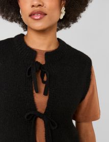 Gilet sans manches &agrave; noeuds