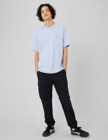 T-shirt broderie poitrine