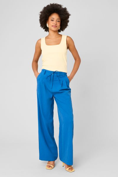 D&eacute;bardeur avec d&eacute;tail de n&oelig;ud au dos