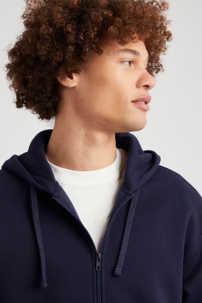 Sweat zipp&eacute; &agrave; capuche