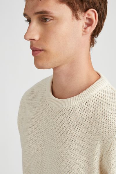 Pull matière fantaisie