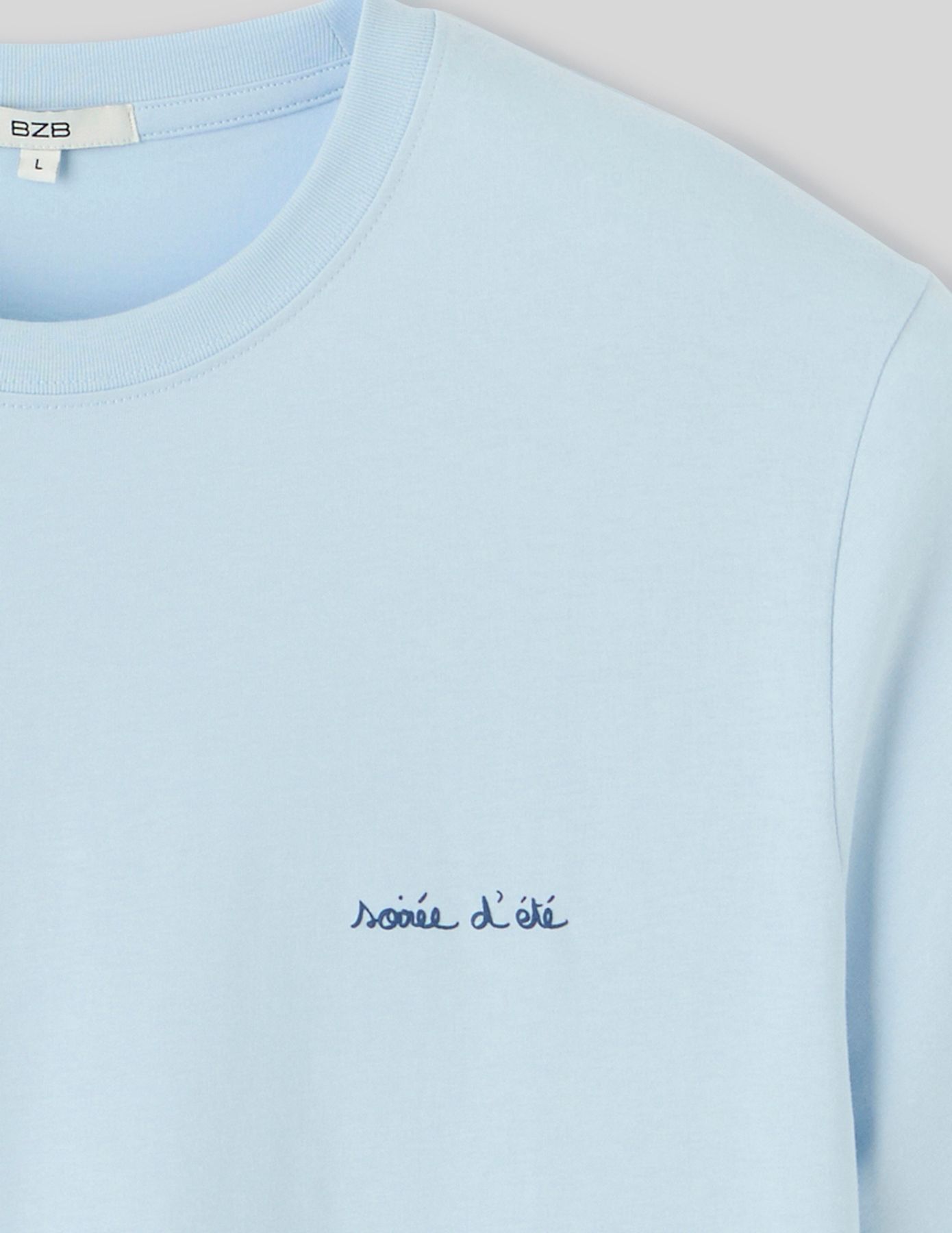 T-shirt message poitrine