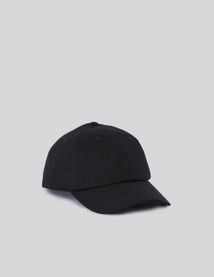 Casquette avec broderie