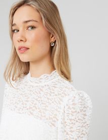 T-shirt col montant dentelle