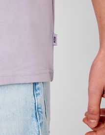 T-shirt broderie poitrine