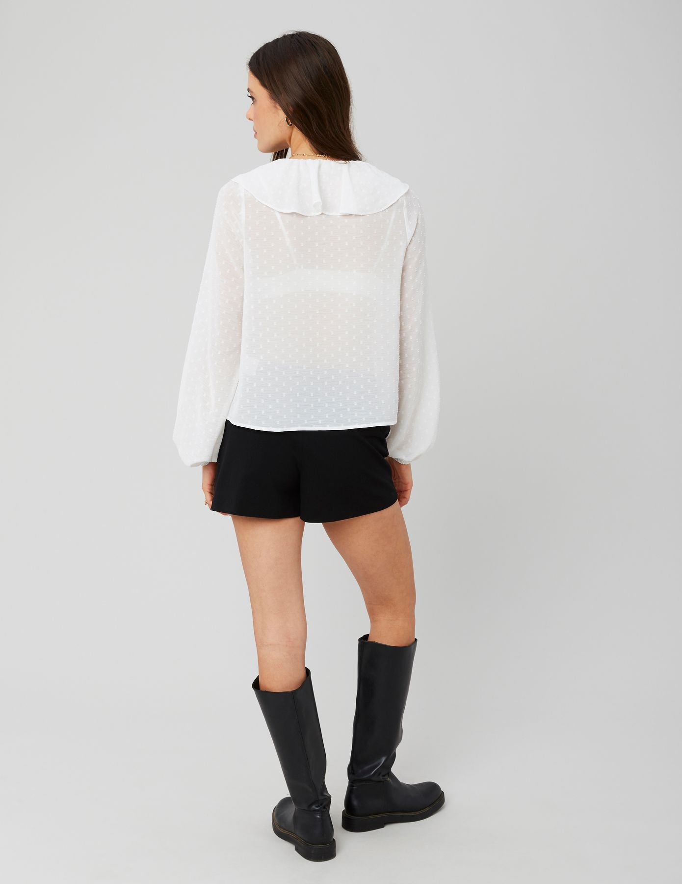 Blouse plumetis à volants