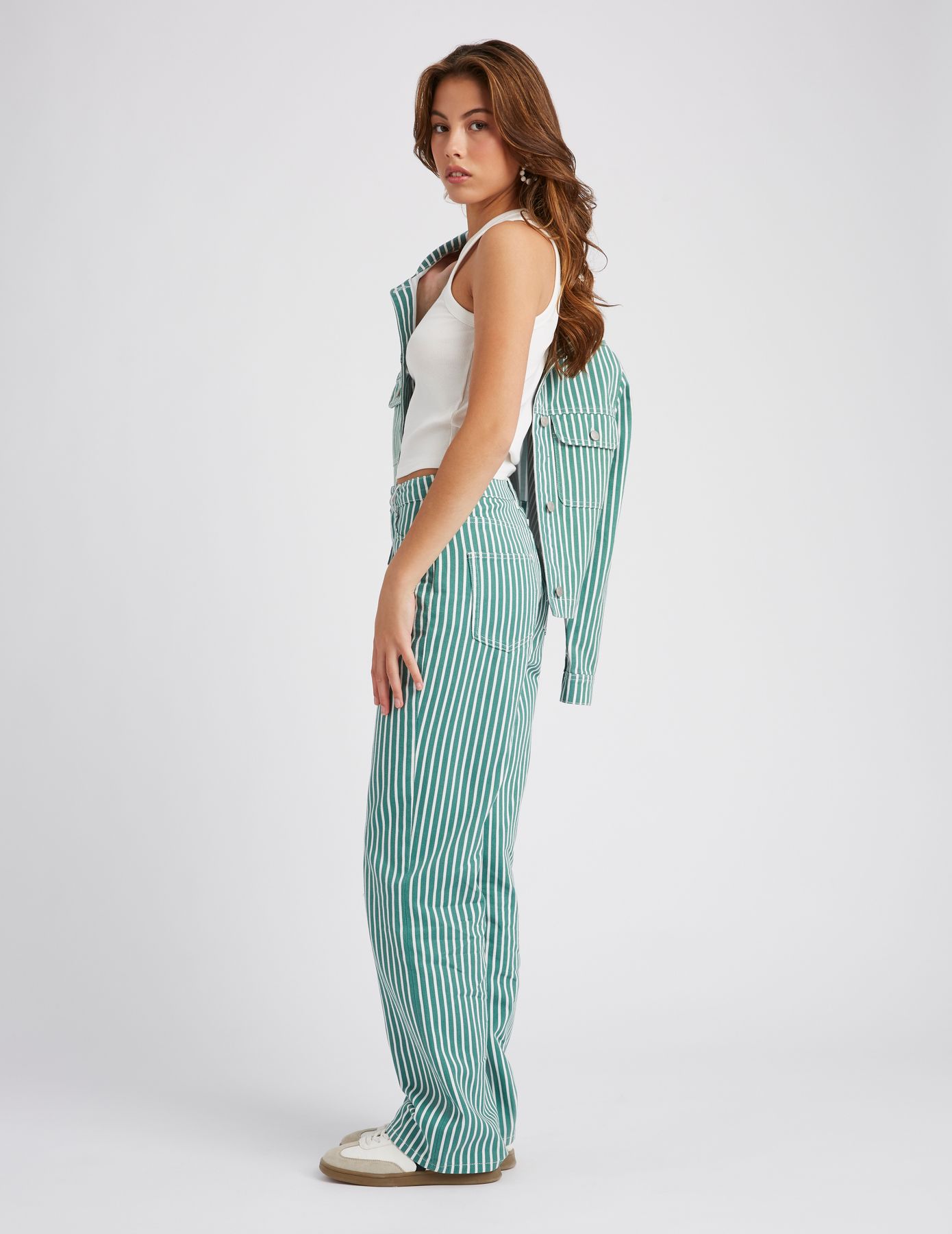 Jean straight ray&eacute;